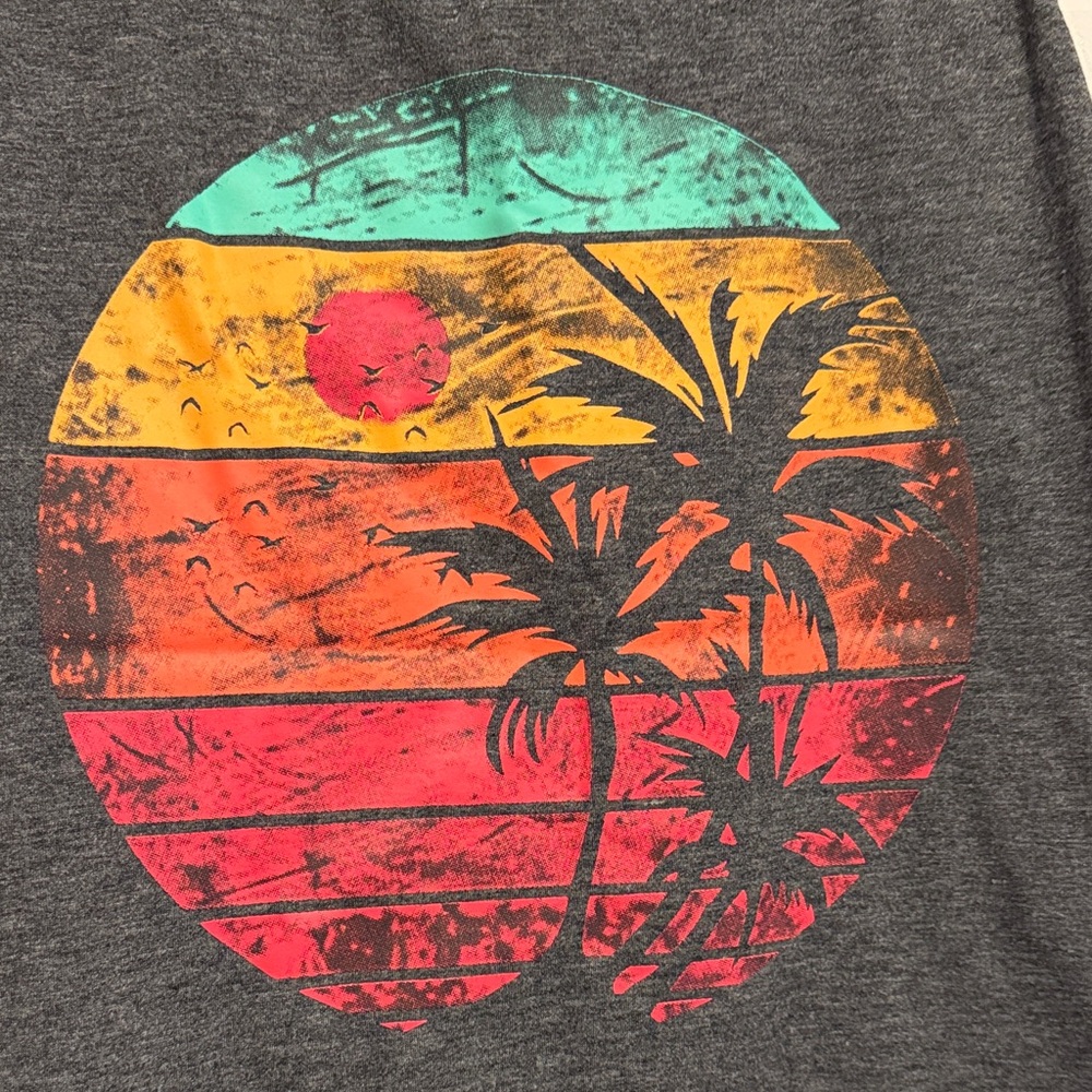 Gray Palm Tree Sunset Graphic Tank Top Beach Vacation Summer Women’s Medium - Picture 4 of 10